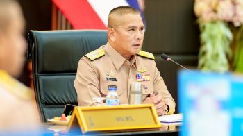 ไม่เปิดด่านเขมร  ผบ.ทร.ยึดคำสั่งนายกฯ