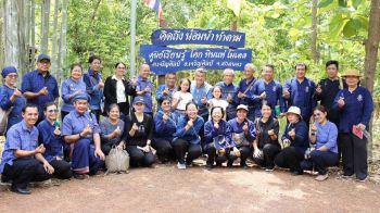 ปลัดเก่ง เยี่ยมชมโรงเรียนเศรษฐกิจพอเพียง แบบอย่างชุมชนพึ่งตนเองอย่างยั่งยืน