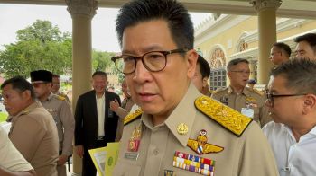 รัฐบาลไม่รอศาล-สภาฯ ลุยกู้4แสนล. เอกนิติชี้จำเป็นเร่งด่วน