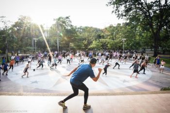 ‘KU Aerobic เพื่อประชาชน’ ชวนคนกรุงขยับกาย สร้างสุขภาพดี