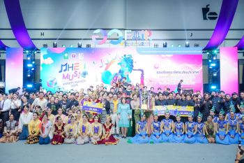 ศิลปกรรมศาสตร์กับพลังของการเรียนรู้ เมื่อเวทีประกวดดนตรีสร้างคน สร้างองค์ความรู้ และสร้างสังคม ดำริห์  บรรณวิทยกิจ และ สรร ถวัลย์วงศ์ศรี
