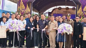 รองนายกฯเปิดถนนโครงการจัดรูปที่ดินฯบึงกาฬ ยกระดับโครงสร้างพื้นฐาน เพิ่มศักยภาพการพัฒนาเมือง