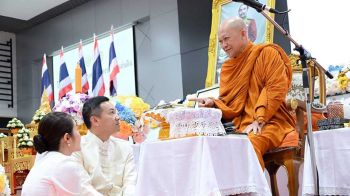 ปลัดมหาดไทย พร้อมด้วยนายกแม่บ้านมหาดไทย ร่วมกับภาคีเครือข่ายเมืองสองแคว เผยแผ่และประกาศราชธรรมผ่านโครงการ ‘ร้อยใจไทย สืบสานราชธรรม ทั้งแผ่นดิน’ เป็นจังหวัดที่ 36 น้อมนำหลัก ‘ทศพิธราชธรรม’ ปลุกจิตสำนึกชาวราชสีห์และข้าราชการในพระบาทสมเด็จพระเจ้าอยู่หัว ‘มุ่งเอาชนะทุกสิ่งด้วยการให้’ เพื่อประโยชน์สูงสุดของชีวิต