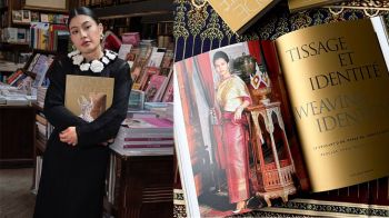 ‘เจ้าฟ้าสิริวัณณวรีฯ’ ทอดพระเนตรหนังสือประกอบนิทรรศการราชพัสตราสู่สากล ณ กรุงปารีส