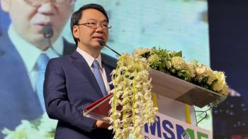 สมาพันธ์ SME ไทยยื่นสมุดปกน้ำเงิน จี้รัฐบาลเร่งผลักดัน 5 วาระขับเคลื่อน MSME และเศรษฐกิจฐานราก