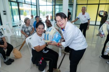 มูลนิธิหัวใจบริสุทธิ์ จับมือ TSB มอบถุงยังชีพถวายเป็นพระราชกุศล เฉลิมพระชนมพรรษา 74 พรรษา