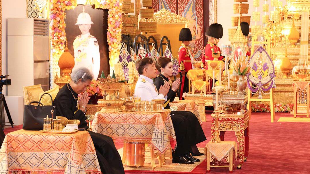 ในหลวง-พระราชินี เสด็จฯ ทรงบำเพ็ญพระราชกุศลสัตตมวาร เจ้าฟ้าพัชรกิติยาภาฯ