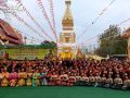 ชาวภูไทกว่า 1 พันชีวิตรำบวงสรวงงาน \'นมัสการพระธาตุศรีคุณ\' บรรจุอัฐิธาตุ 3 อรหันต์