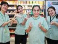 \'ซีพี ออลล์\' สร้างงาน สร้างอาชีพ ส่งต่อรอยยิ้ม หัวใจบริการเกินร้อย ด้วยพนักงานวัยเก๋า ป้าทองเหลาวัย 62 ปี