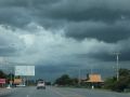 อุตุนิยมวิทยากาญจนบุรีไขข้อสงสัยทำไมฝนตกทุกวัน พร้อมเตือนรับมือฝนตกหนักจากอิทธิพลพายุ