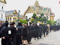 ปชช.ทั่วสารทิศ  เข้ากราบพระบรมศพ  สมเด็จพระพันปีหลวง