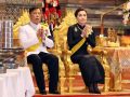 เสด็จฯพิธีฉัตรมงคล ร.10-ราชินี บำเพ็ญพระราชกุศล เหล่าทัพเฉลิมพระเกียรติ ยิงสลุตหลวง21นัดยิ่งใหญ่
