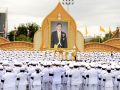 ถวายพระพรในหลวง  ทรงพระเจริญ