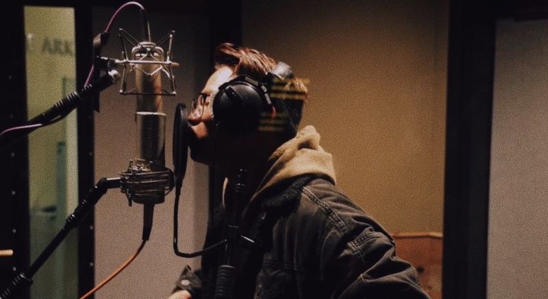 Gareth.Tหนุ่มเสียง R&Bปล่อยวิดีโอ'best me i can'ในอะคูสติกเวอร์ชั่น