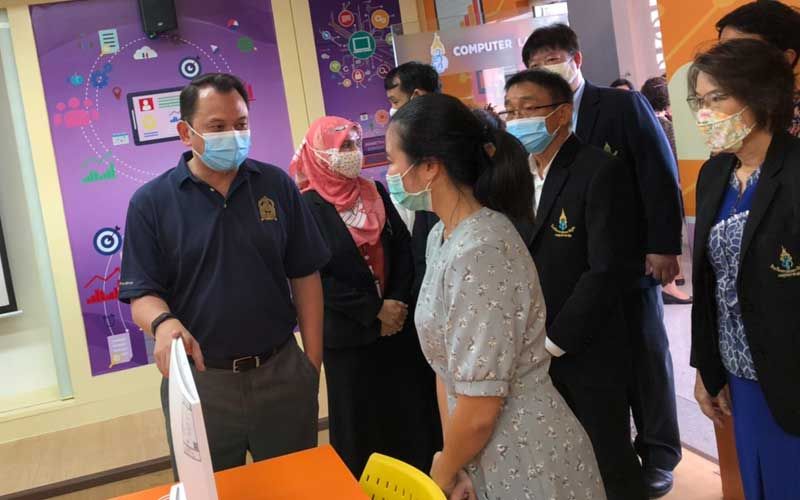 'ครูตั้น'ลุยตรวจความพร้อมก่อนเปิดเทอม ย้ำเคร่งครัดมาตรการสาธารณสุข​