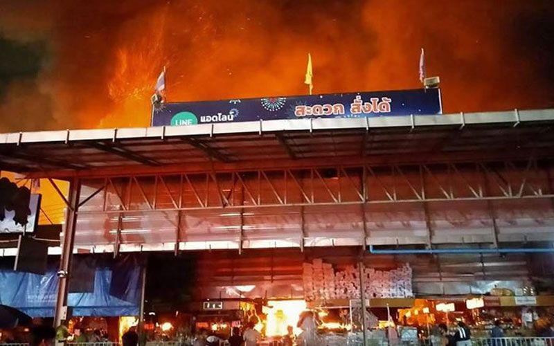 รุดสอบโครงสร้างอาคาร'ตลาดยิ่งเจริญ' พร้อมตั้งกองอำนวยการฯช่วยเหลือด่วน
