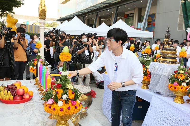 ซีรี่ส์วายฟอร์มยักษ์! ‘Gen Y The Series วัยรุ่นวุ่นYรัก’