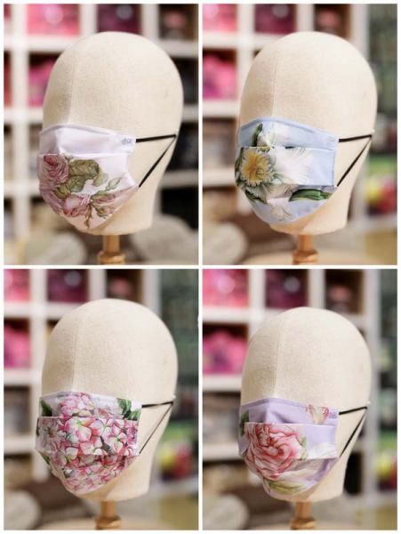 ร้านภูฟ้าจำหน่าย หน้ากากผ้าพิมพ์  ภาพวาดลายดอกไม้จากพระตำหนักดอยตุง
