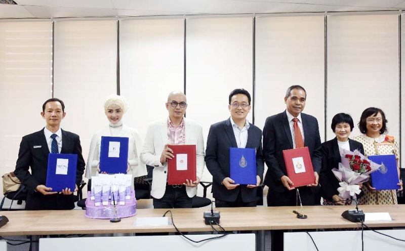 ม.อ.มอบสิทธิในทรัพย์สินทางปัญญาให้เอกชน เพื่อการพัฒนาต่อยอดสู่ผลิตภัณฑ์เชิงพาณิชย์