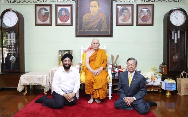 'ปธ.ชวน'พร้อมคณะเข้าเฝ้า'สมเด็จพระสังฆราช' ทรงประทานพร-ให้กำลังใจ