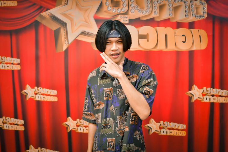 เผยโฉมแชมป์ลูกทุ่งสายโจ๊ะ'คิงคัฟ'สายโจ๋เจอรับน้องอย่างฮา