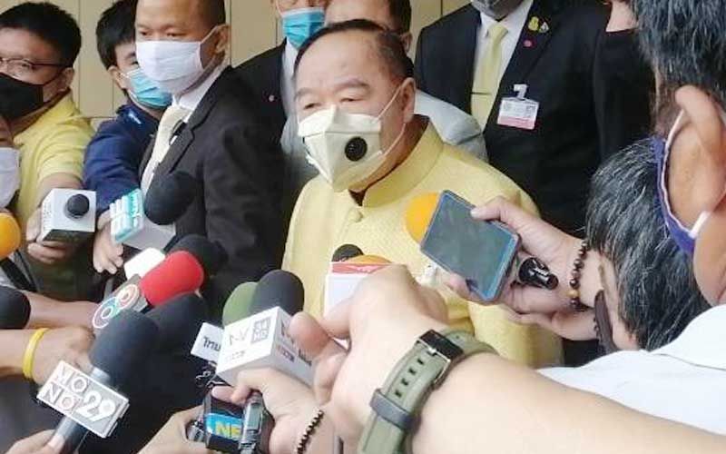 ‘บิ๊กป้อม’ยันทหารทำดีที่สุดแล้ว รอถก‘ศบค.’ทบทวนมาตรการกลุ่มวีไอพี