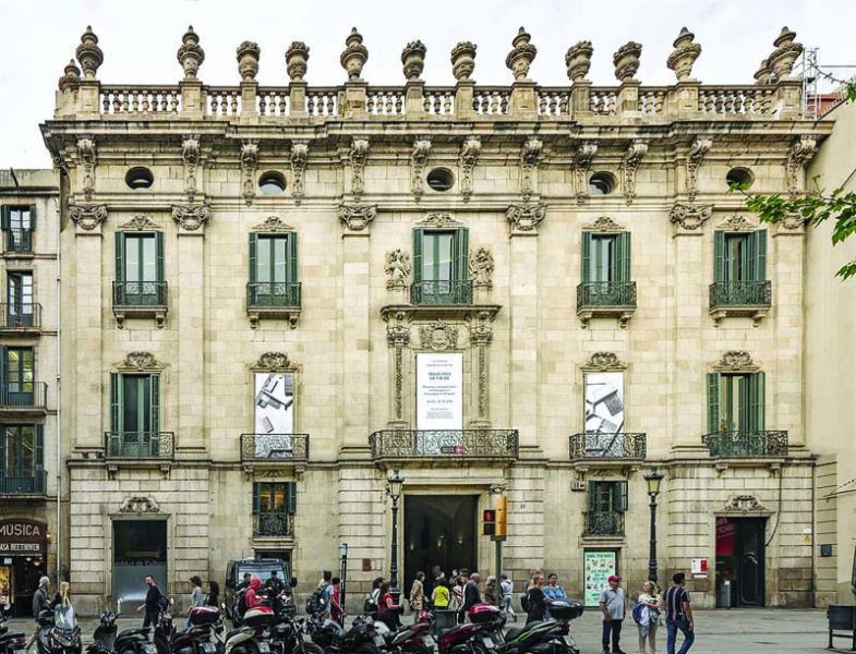 แหวกฟ้าหาฝัน : Museum of Decorative Art Barcelona