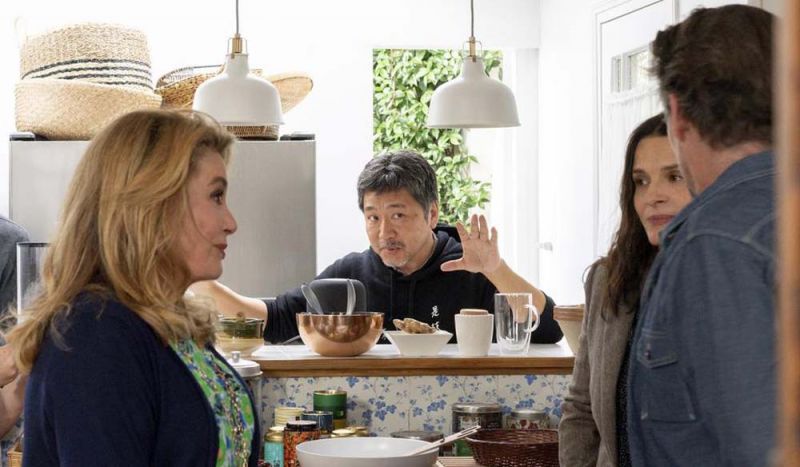 ถ้าคุณเคยตกหลุมรัก Shoplifters ครอบครัวที่ลัก  ปีนี้คุณจะตกหลุมรักหนังเรื่องนี้  The Truth ครอบครัวตัวดี