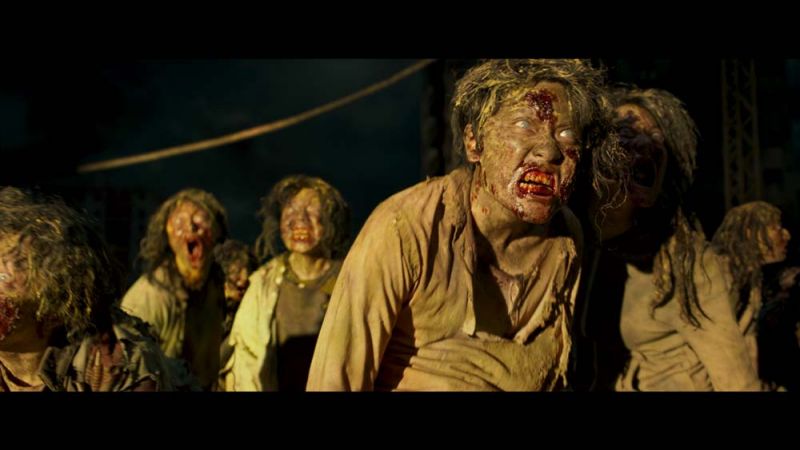 ทีมเมกอัปเดิม! แต่โจทย์ยากขึ้น!  เผยความต่างระหว่าง การแต่งหน้าซอมบี้  ใน Train to Busan กับ Train to Busan: Peninsula