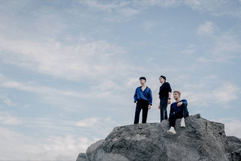 'ต้น-ฟลุ๊ค-เซน'คัมแบคงานดนตรี ส่งซิงเกิ้ล'Moon'(พระจันทร์)