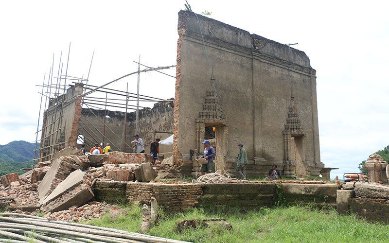 รื้อกำแพงโบสถ์กลางน้ำ เตรียมฟื้นเมืองบาดาล เป็นแหล่งท่องเที่ยวคู่เมืองสังขละบุรี