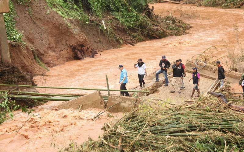 เตือนทุกภาคฝนยังตกหนัก ‘กทม.’60%ของพื้นที่