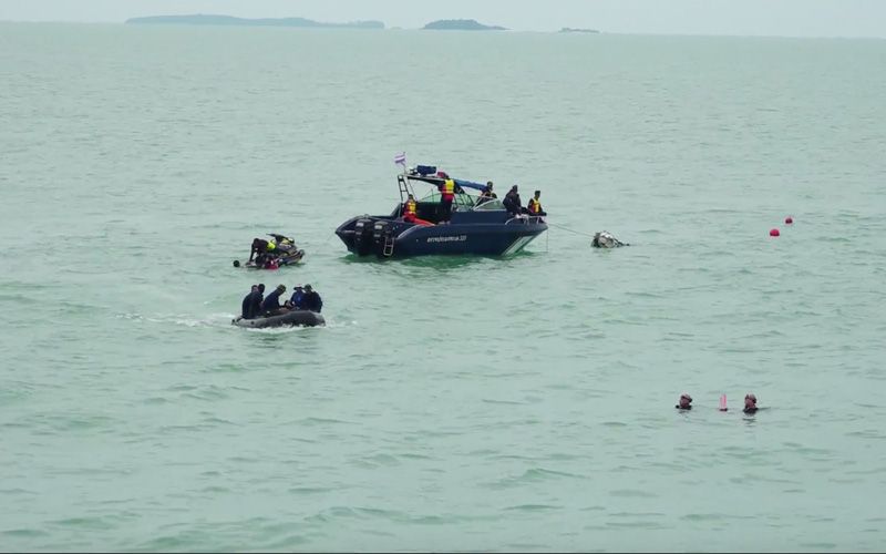 นักประดาน้ำดำพบเรือเฟอร์รี่แล้ว ส่วนผู้สูญหายทั้ง3รายยังไร้วี่แวว