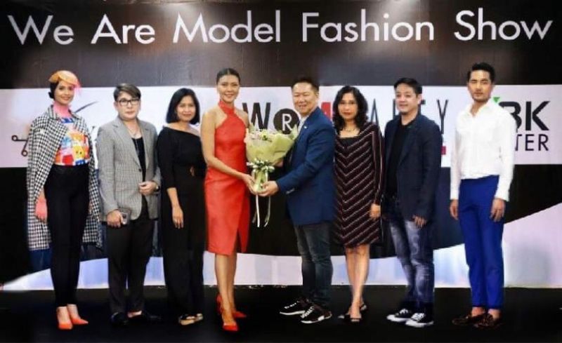 แฟชั่นโชว์ของธีมสนูปี้ในงาน'We Are Model Fashion Show Arty X Snoopy'