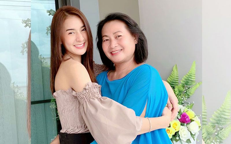 นักแสดง-ผู้ประกาศ ช่อง MONO29  สะท้อนความรักความผูกพัน ‘แม่-ลูก’ ที่ไม่มีวันจาง