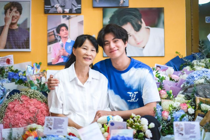 เรื่องราวดี ๆ'กลัฟ'บอกรักคุณแม่