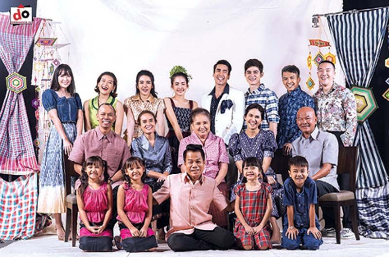 เบิ่งกันเด้อ!! ภาพฟิตติ้ง‘มนต์รักหนองผักกะแยง’‘ณเดชน์-โบว์’ฮา ป่วน ม่วนคั่กๆ