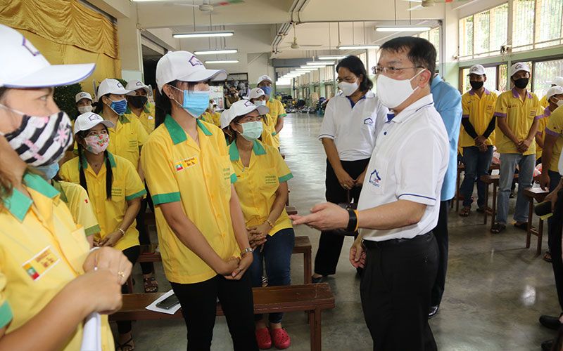 กสร.ชวนนายจ้างขอจัดทำ'มาตรฐานแรงงานไทย' สร้างเชื่อมั่นเปิดโอกาสทางธุรกิจ ​
