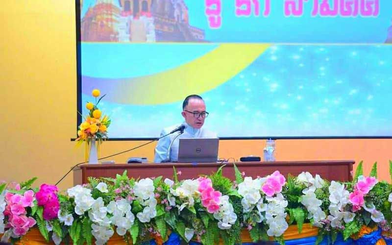 'ม.ล.ปนัดดา'บรรยายพิเศษเรียนรู้ตามรอยพระยุคลบาท แก่นักเรียนจังหวัดขอนแก่น