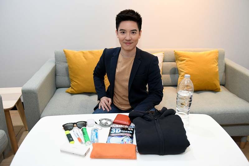 เปิดกระเป๋าผู้ประกาศหล่อสุดแอ๊กทีฟ!!! ‘แบงค์-พบเอก พรพงเมตตา’