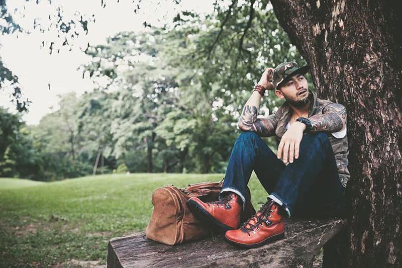 นักแสดงสายบู๊ ‘อากิ-อัครเทวินทร์’ ใน ‘สายลับหมากระเป๋ากับเสาไฟฟ้า’