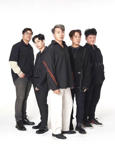 ‘ซิกตี้ไมล์’ต่อเนื่องความเจ็บชํ้า  ผ่านเพลงใหม่ กับ‘แอปเปิ้ลอาบยาพิษ’