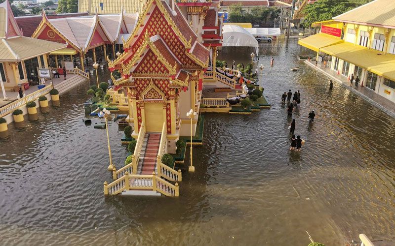'บางพลี'ไม่น้อยหน้า! น้ำท่วมขังหลายสาย กลายเป็นอัมพาต