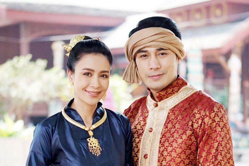 'เบนซ์ – ปุณยาพร'เครียดบท พูดภาษาเหนือ  ทำอาเจียน หวิดวูบกลางบ้าน !!!