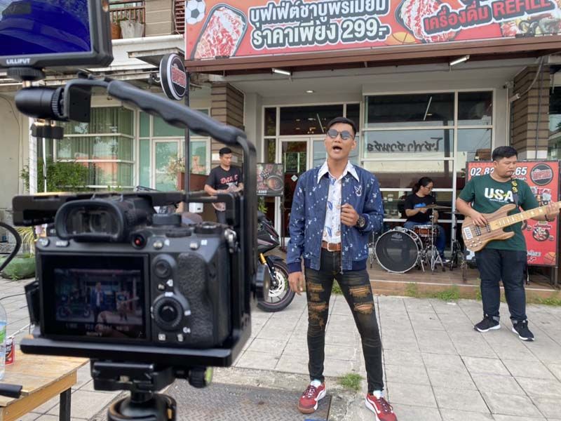 ‘Winner Music Online’เปิดตัวศิลปินลูกทุ่งหน้าใหม่ ‘บอย โซเชียล’กับเพลง‘อย่าโพสต์ว่าโสด’