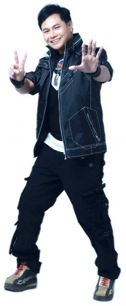 ‘ไหมไทย’หวนคืน‘แกรมมี่ โกลด์’  คว้าเพลง‘กลับคำสาหล่า’ฉลอง 25 ปี แกรมมี่ โกลด์