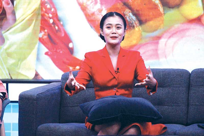 ‘ลำไย’ทำเพลงเกาหลีตามรอย‘ลิซ่า แบล็คพิ้งค์’  เปิดใจดราม่างานหด! เดินสายขายแหนมตุ้ม-ผักเสี้ยน