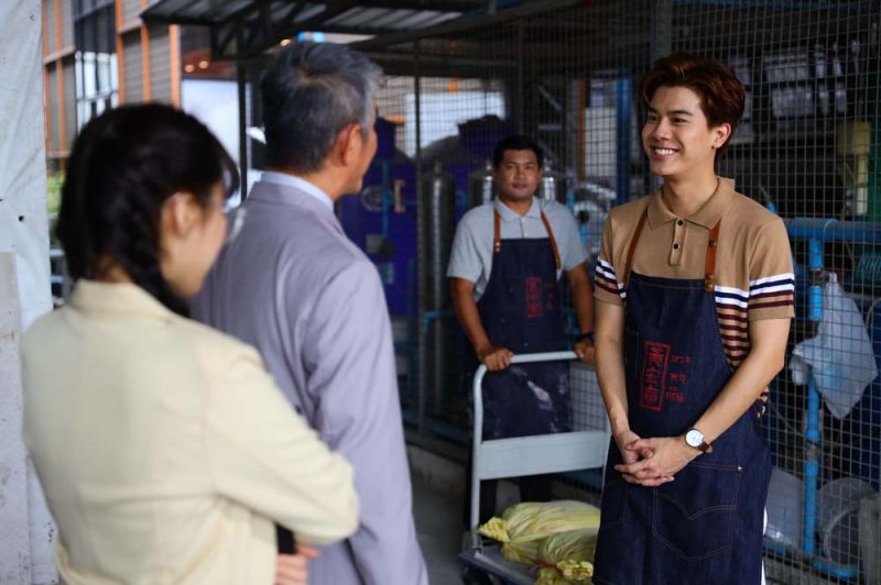 'ต้นน้ำ'เบรกความไฮเปอร์  ฝึกนิ่งลงจอ'เมค มันนี่ฯ'