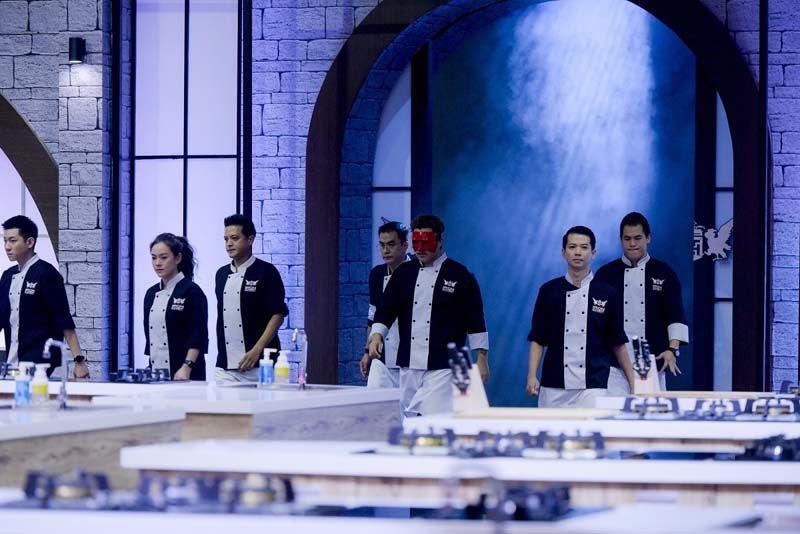 ‘THE NEXT IRON CHEF’ สุดเดือด!!ลุกเป็นไฟ 7เชฟขอโชว์เทพ...ทำอาหารออกสเต็ปลีลาฮิปฮอป