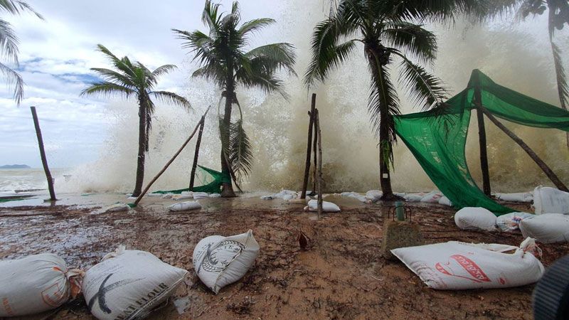 พายุ‘โนอึล’ยังไม่หมดฤทธิ์  22จังหวัดอ่วม  น้ำท่วมหนัก-บ้านพัง222หลัง